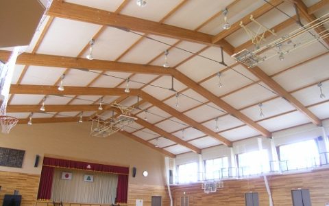 桑野小学校体育館
