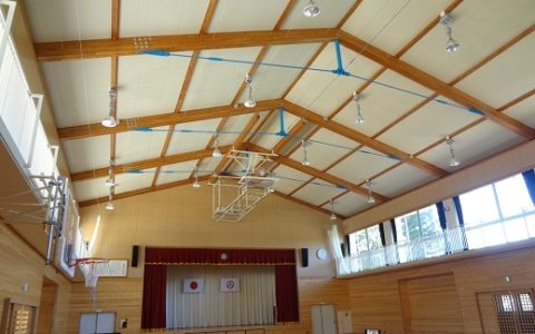 栃山神小学校体育館